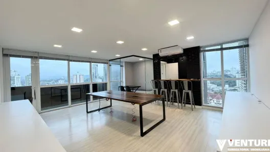 Sala Comercial para alugar, 62m² no Velha, Blumenau