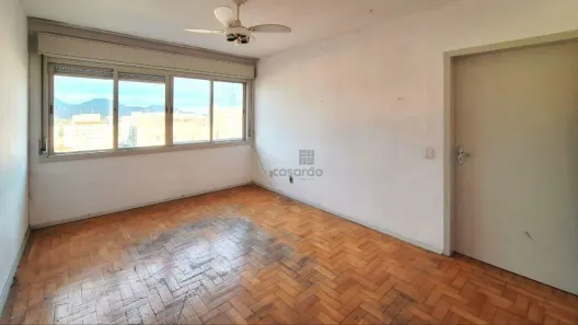Apartamento com 3 Quartos para alugar, 113m² no Centro, Santa Maria