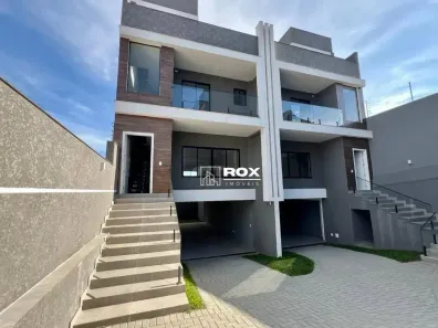 Casa de Condomínio com 4 Quartos à venda, 273m² no Tingui, Curitiba