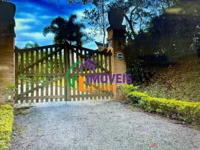 Sobrado com 3 Quartos à venda, 285m² no Bairro Da Lagoa, Araçariguama