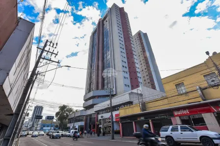 Sala Comercial à venda, 60m² no Centro, Curitiba
