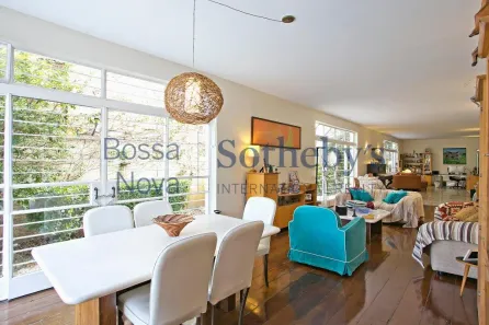 Casa com 4 Quartos à venda, 485m² no Vila Madalena, São Paulo