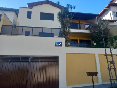 Casa com 3 Quartos à venda, 260m² no Pirajá, Belo Horizonte