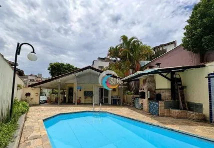 Casa com 4 Quartos à venda, 258m² no São Paulo II, Cotia