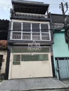Casa com 3 Quartos à venda, 236m² no Jardim Santo Eduardo, Embu das Artes