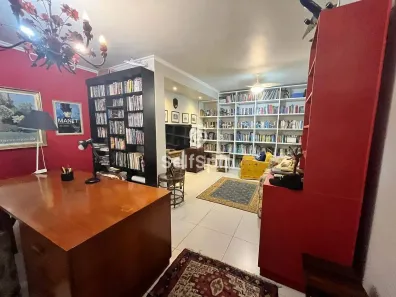 Casa com 3 Quartos para alugar, 148m² no São Francisco, Niterói