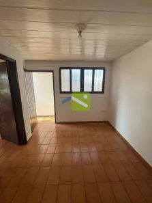 Casa com 2 Quartos para alugar, 110m² no Jardim Bonfiglioli, São Paulo