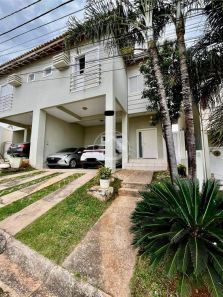 Sobrado com 3 Quartos para venda ou aluguel, 165m² no Cidade Alta, Cuiabá