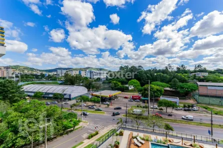 Apartamento com 2 Quartos à venda, 62m² no Jardim do Salso, Porto Alegre