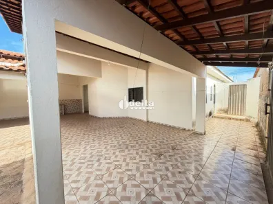 Casa com 4 Quartos para alugar, 220m² no Custódio Pereira, Uberlândia
