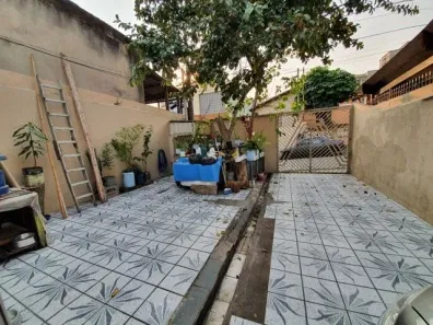 Casa com 3 Quartos à venda, 250m² no Vila Camargos, Guarulhos
