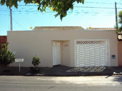 Casa com 3 Quartos à venda, 200m² no Jardim Nunes, São José do Rio Preto