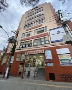 Ponto Comercial para alugar, 140m² no Campos Elíseos, Resende