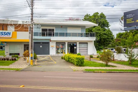 Sobrado com 4 Quartos para alugar, 315m² no Bom Retiro, Curitiba