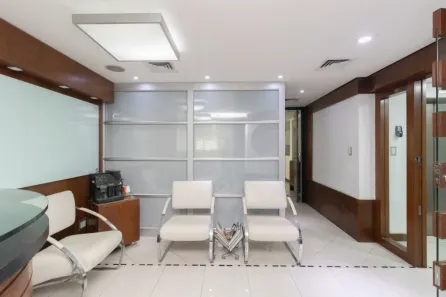 Ponto Comercial para alugar, 100m² no Aclimação, São Paulo