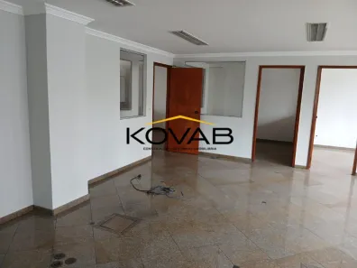 Sala Comercial para alugar, 290m² no Vila Olímpia, São Paulo