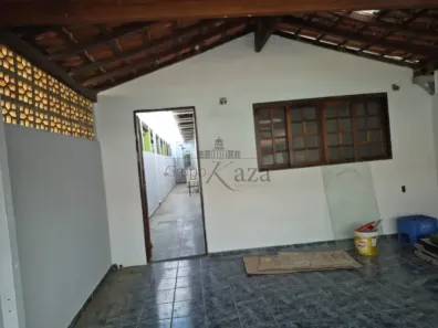 Casa com 3 Quartos para alugar, 135m² no Bosque dos Eucaliptos, São José dos Campos