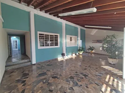 Casa com 4 Quartos à venda, 160m² no Antônio Zanaga I, Americana