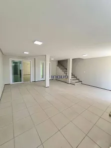 Casa com 5 Quartos à venda, 400m² no Vila Velha, Fortaleza