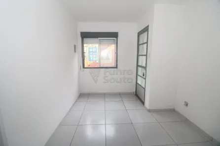 Apartamento com 2 Quartos para alugar, 46m² no São Gonçalo, Pelotas