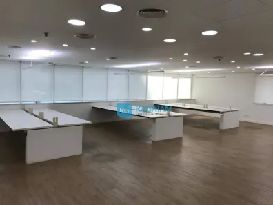 Sala Comercial para venda ou aluguel, 210m² no Vila Olímpia, São Paulo