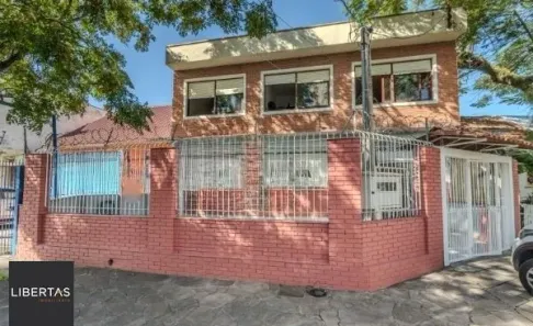 Prédio Comercial com 10 Quartos à venda, 342m² no Passo da Areia, Porto Alegre