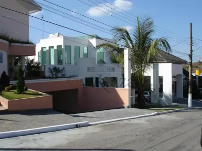 Sobrado com 4 Quartos à venda, 450m² no Parque Residencial Aquarius, São José dos Campos