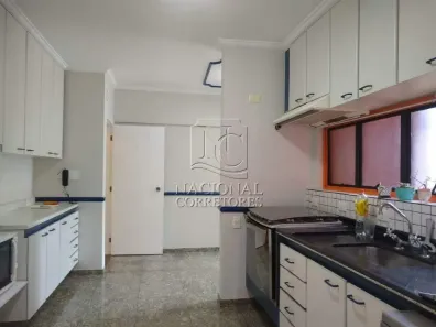 Apartamento com 3 Quartos para alugar, 232m² no Jardim, Santo André