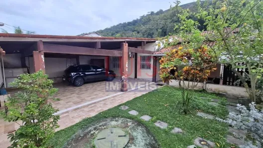 Casa com 3 Quartos à venda, 166m² no Itaipu, Niterói