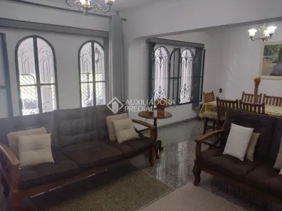 Sobrado com 3 Quartos à venda, 254m² no Vila Gilda, Santo André