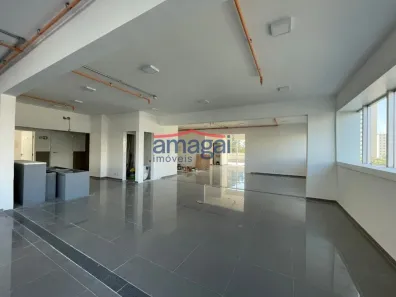 Sala Comercial para alugar, 305m² no Parque Residencial Aquarius, São José dos Campos