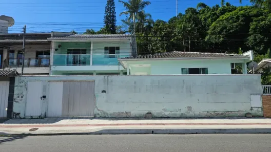 Casa com 4 Quartos à venda, 200m² no Nações, Balneário Camboriú