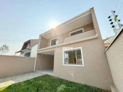 Sobrado com 3 Quartos à venda, 131m² no Abranches, Curitiba