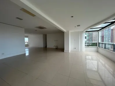 Apartamento com 3 Quartos à venda, 235m² no Candeal, Salvador