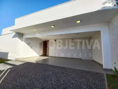 Casa com 3 Quartos à venda, 287m² no Jardim Karaíba, Uberlândia