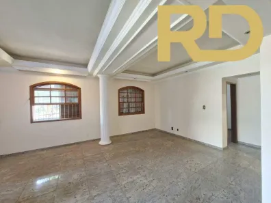 Casa com 4 Quartos à venda, 274m² no Santa Tereza, Belo Horizonte