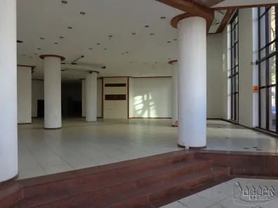 Imóvel Comercial para alugar, 1000m² no Centro, Novo Hamburgo