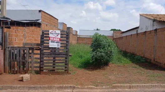 Lote/Terreno à venda, 188m² no Jardim Maria Luiza IV, Araraquara