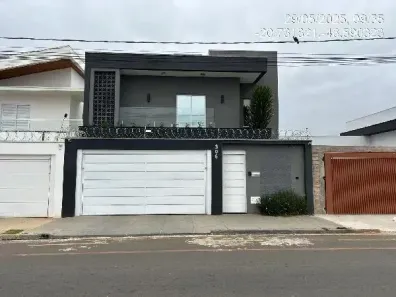 Casa com 3 Quartos à venda, 260m² no Vila Rica, Passos