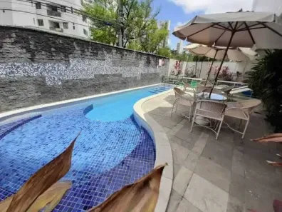 Apartamento com 2 Quartos para alugar, 50m² no Madalena, Recife