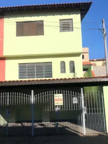 Sobrado com 3 Quartos para alugar, 170m² no Parque Jaçatuba, Santo André