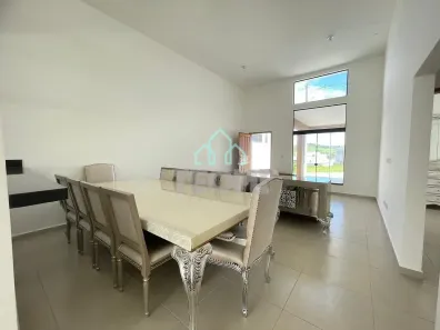 Casa com 3 Quartos à venda, 150m² no Granjas Rurais Reunidas São Judas Tadeu, Taubaté
