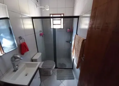 Casa com 2 Quartos à venda, 100m² no Jardim Santa Marina, Jacareí