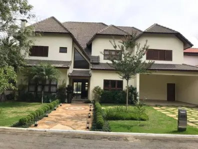 Casa com 4 Quartos para alugar, 927m² no Residencial Morada dos Pássaros-Aldeia da Serra, Barueri