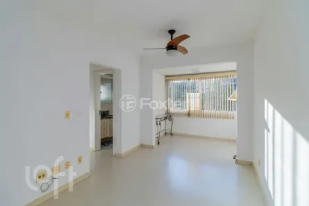Apartamento com 2 Quartos à venda, 58m² no Chácara das Pedras, Porto Alegre