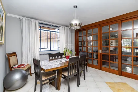 Casa com 4 Quartos à venda, 322m² no Hauer, Curitiba