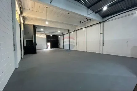 Galpão/Depósito/Armazém para alugar, 300m² no Vila Bocaina, Mauá