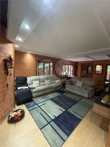 Casa de Condomínio com 3 Quartos à venda, 304m² no Caraguatá, Mairiporã