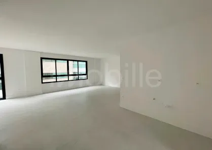 Apartamento com 3 Quartos à venda, 123m² no Meia Praia, Itapema