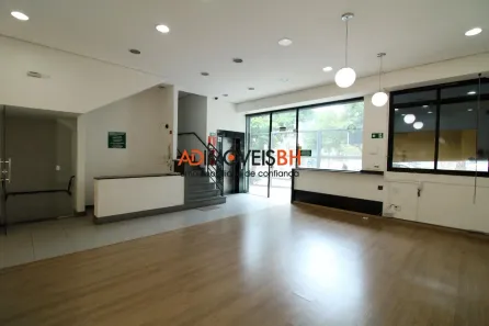 Prédio Comercial para alugar, 600m² no Santo Agostinho, Belo Horizonte